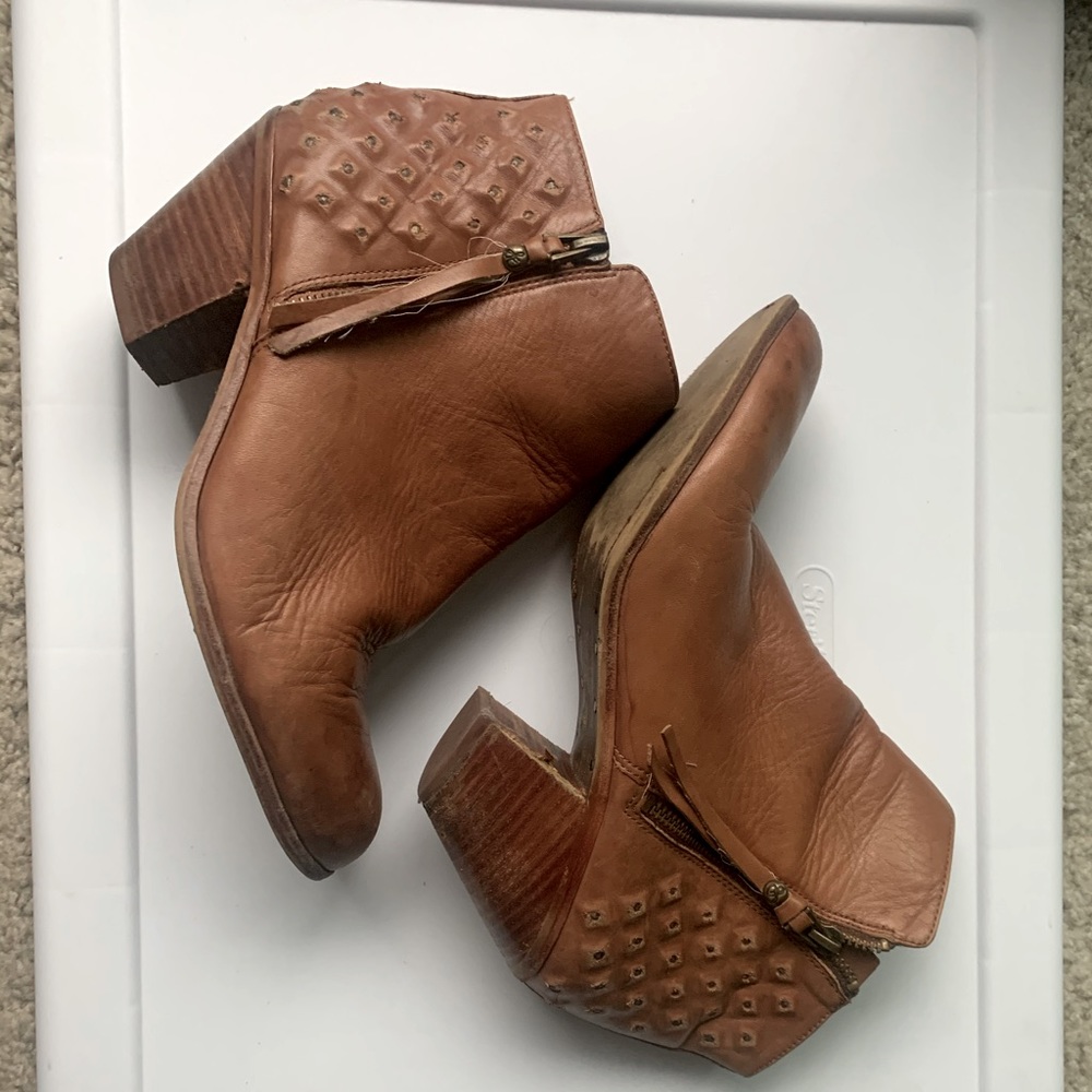 Women’s Sam Edelman heeled booties